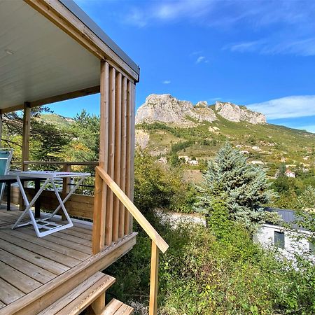 Camping Les Princes D'Orange Hotel Orpierre Eksteriør billede