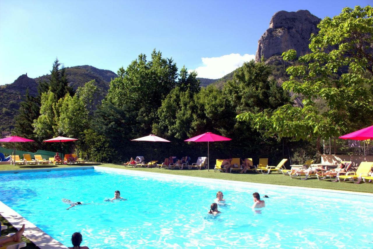Camping Les Princes D'Orange Hotel Orpierre Eksteriør billede