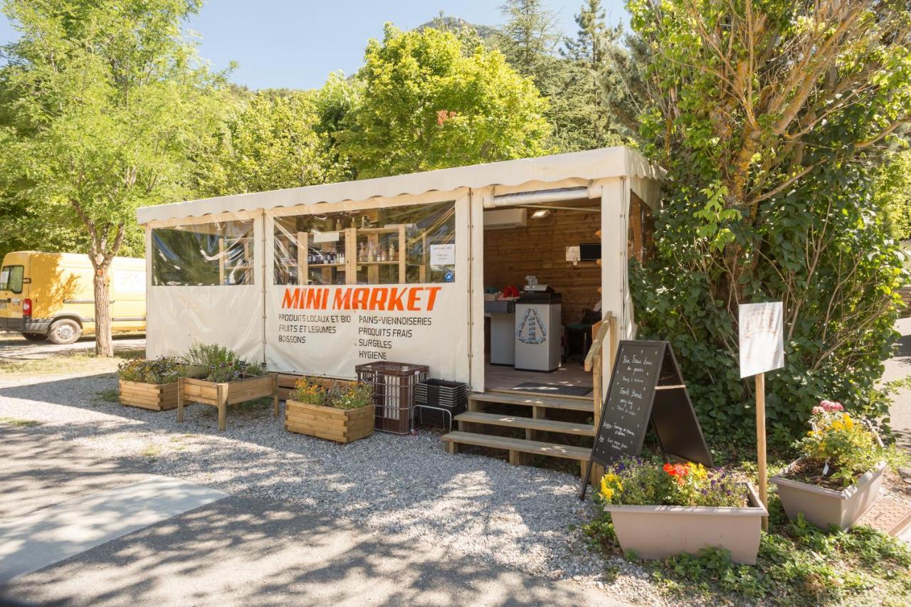 Camping Les Princes D'Orange Hotel Orpierre Eksteriør billede