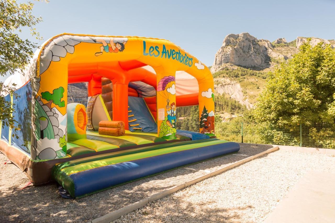 Camping Les Princes D'Orange Hotel Orpierre Eksteriør billede